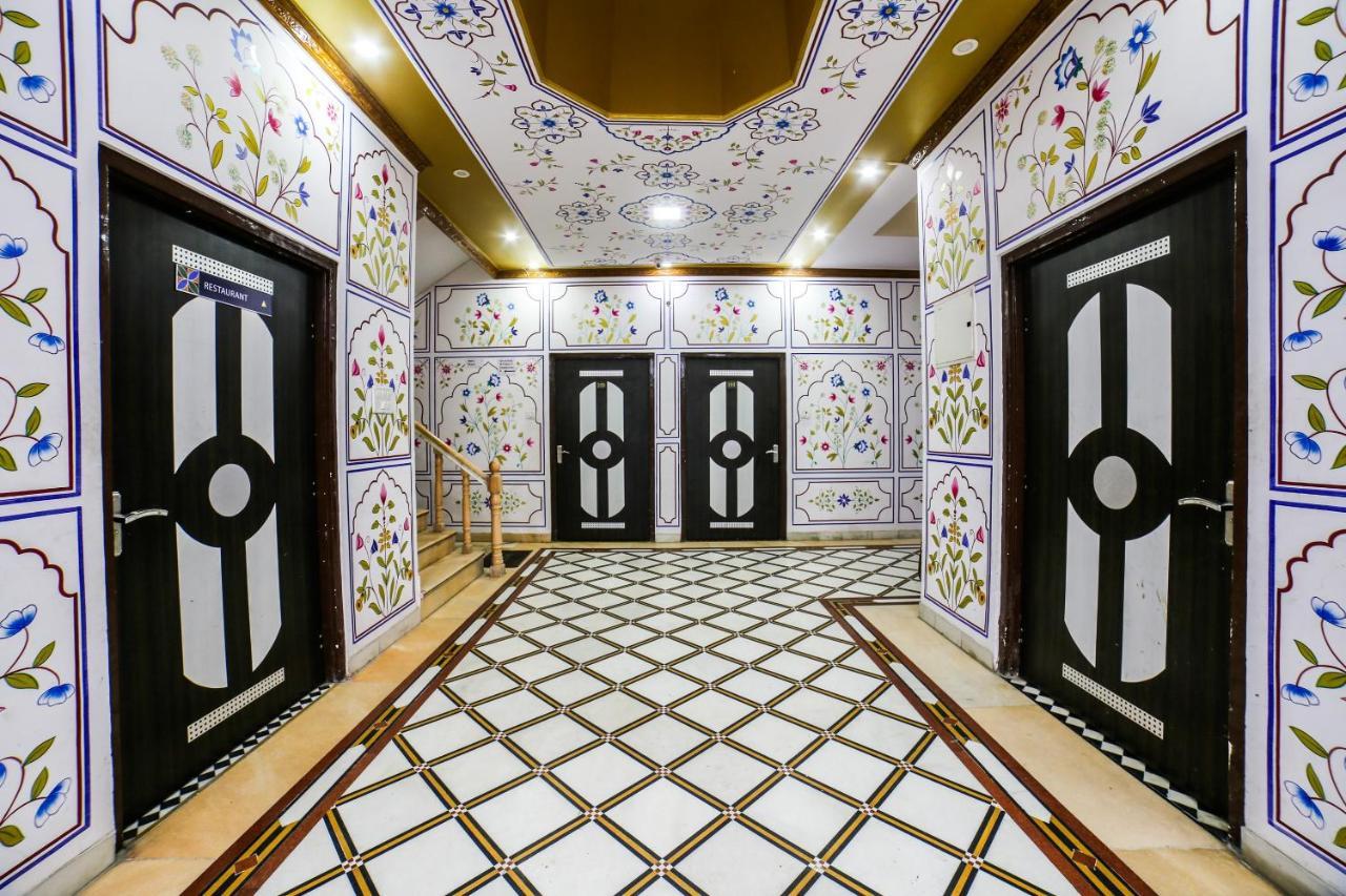 Collection O 36316 Hotel White Palace Jaipur Ngoại thất bức ảnh