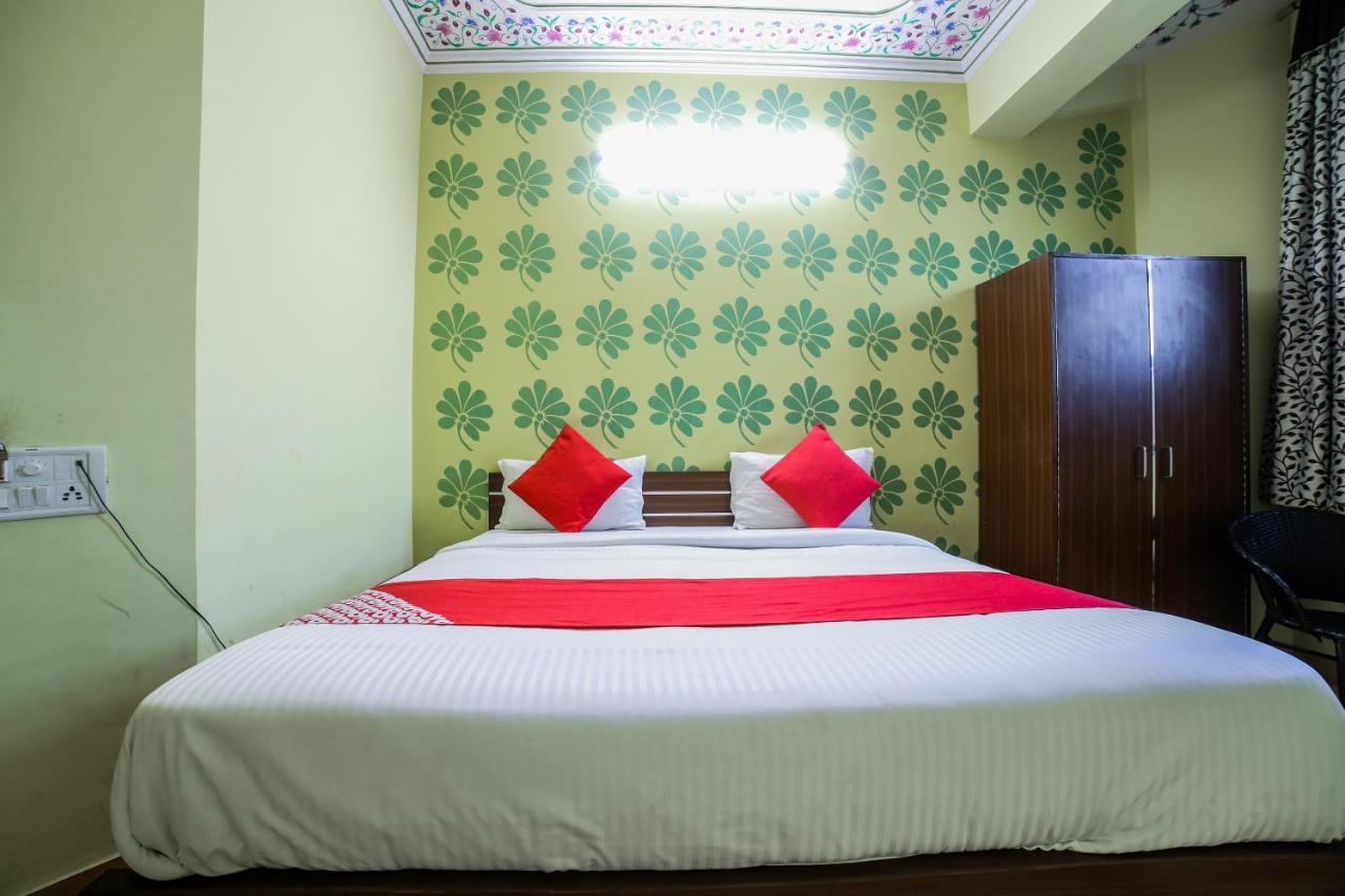 Collection O 36316 Hotel White Palace Jaipur Ngoại thất bức ảnh