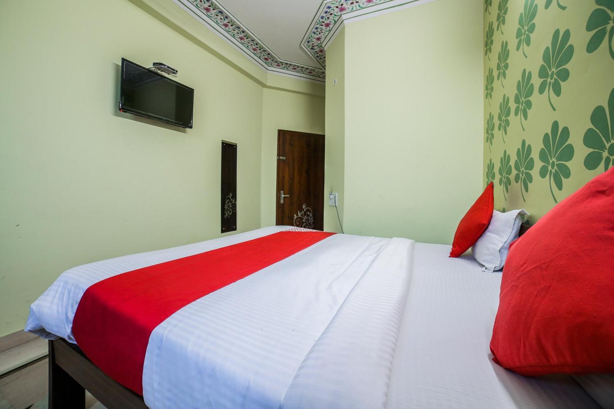 Collection O 36316 Hotel White Palace Jaipur Ngoại thất bức ảnh