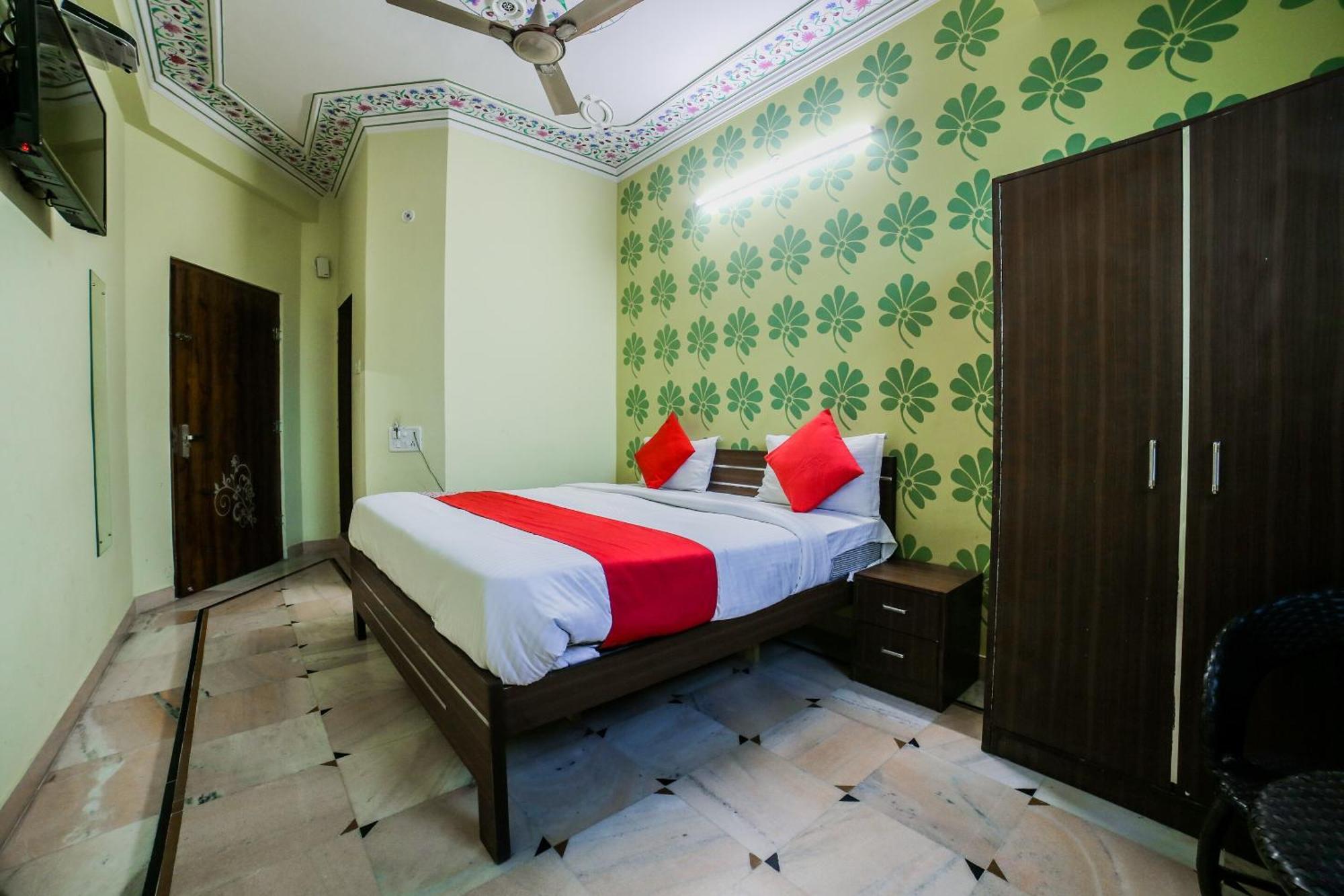 Collection O 36316 Hotel White Palace Jaipur Ngoại thất bức ảnh
